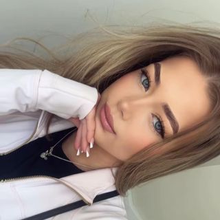 Sophie 💛