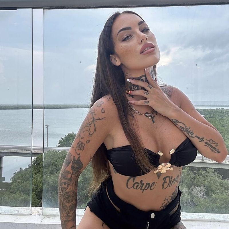 karinconti