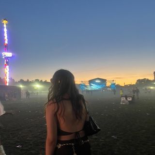 violet x