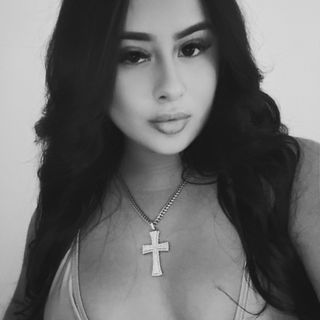 𝒱𝒶𝓁ℯ𝓇𝒾ℯ 💰