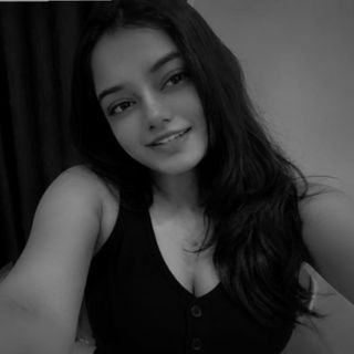 Avneet Brar🧚‍♀️