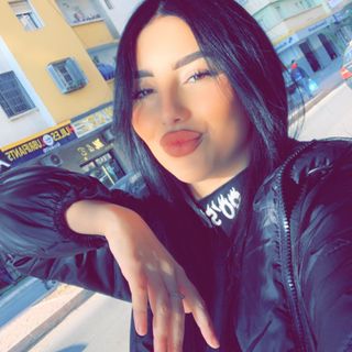 La R😈