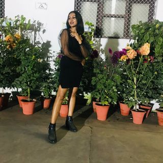 Vanshika Singh😎