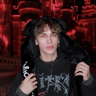 Andrew Pav