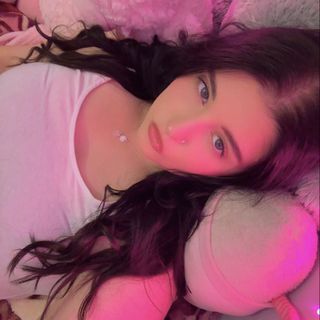 Shez 🫶🏻