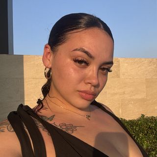 Laina G