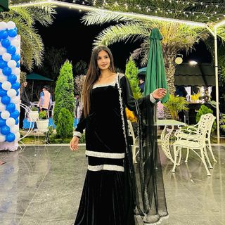 RiYa Sharma
