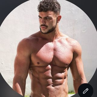 Luis Young