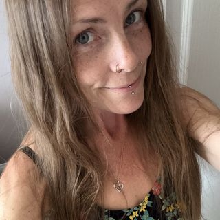 Angela Sayna