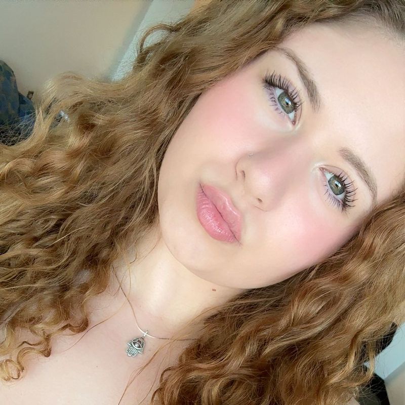 vickymilikhiker