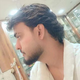 देवांश दीक्षित 🌸🍁 पंडित💖