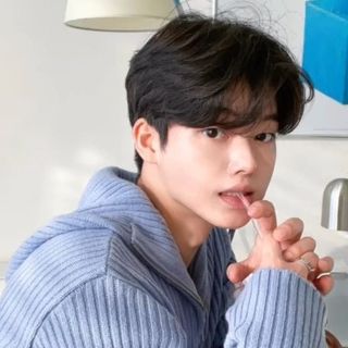 👑이종석🇰🇷💜
