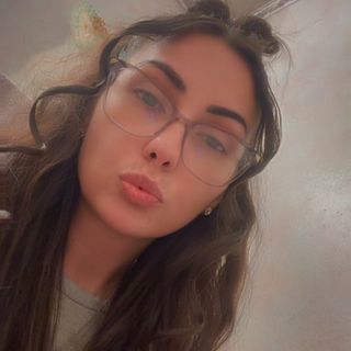 Melly B