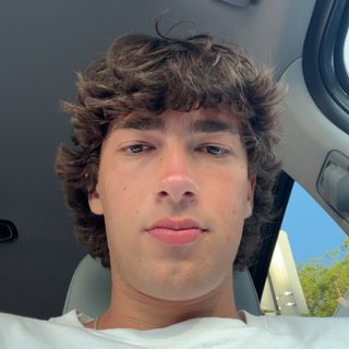 Baylen Levine