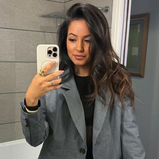 OLIVIA GAYAT