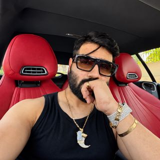 VINAY 👑 CHAUDHARY