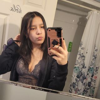 Chloe