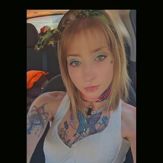 Taryn (Sweet TEE)
