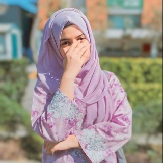 Hania🦋