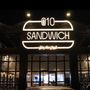 Q10 Sandwich