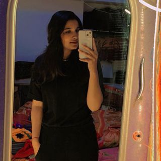 Selfish Girl 👩🤞