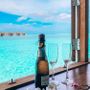 TRAVELEGY 🏝️