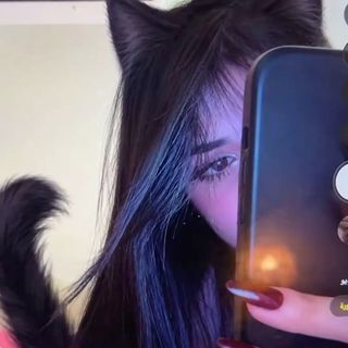 Axela