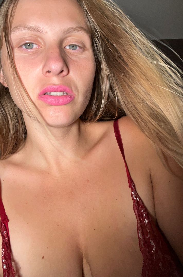 FRANCAISE Elisa