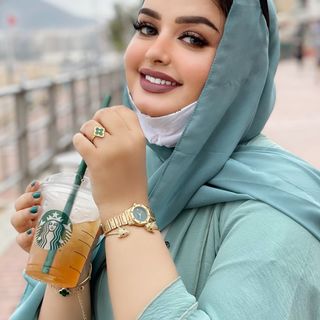 Mouna_guennaye💎في الصين🇨🇳
