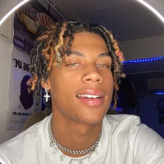 yourdadmarcus💕