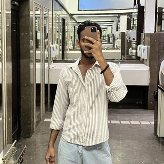 SUMIT🦁⚡