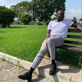 兹德苏萨先生🇺🇸🇫🇷🇬🇭🇿🇦