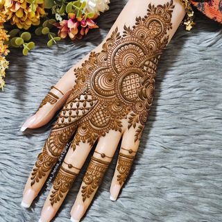 Hayyati mahendi art