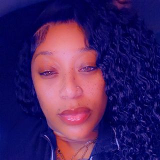 FEE_FRECKLES🩷🧞‍♀️🦋