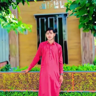 Alyan Kharal 💖