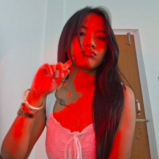 B