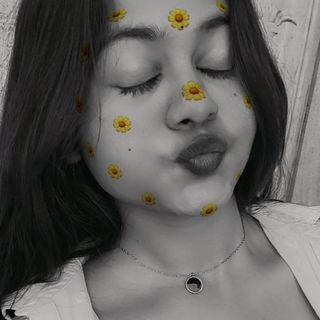 Bhanuu🌙🤍