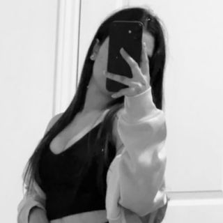 Simran🫶🏻