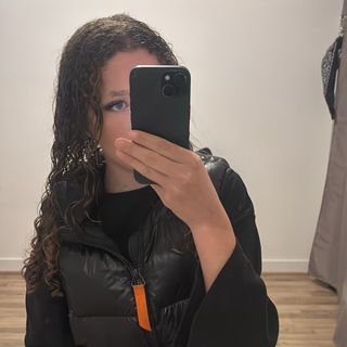 𝐮𝐬𝐞𝐫. 𝐬👛