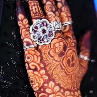 Puja🦋