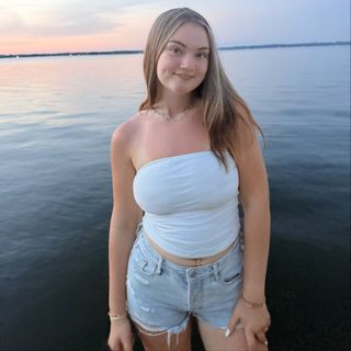 Dakota✮
