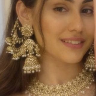 Riya♡