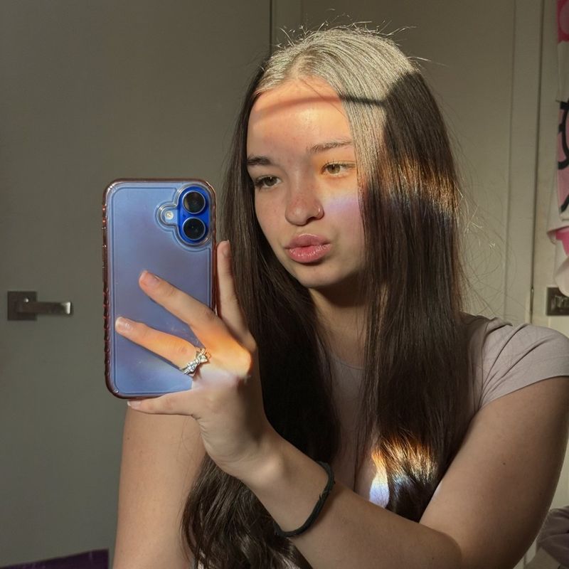 anastasia_m7009