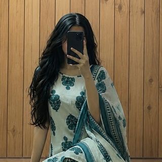 شائستہ🕸️