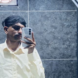 Hardik🫀