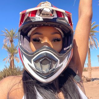 𝐀𝐒𝐇𝐋𝐄𝐘 x 🇫🇷