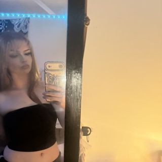 𝔰𝔞𝔯𝔦 👾