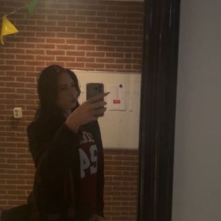 RH