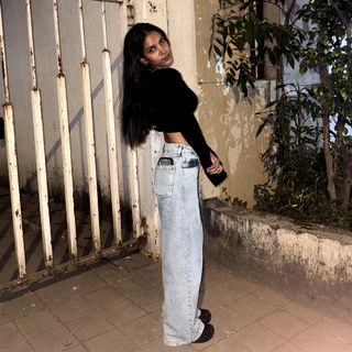 Ishu;⁠)