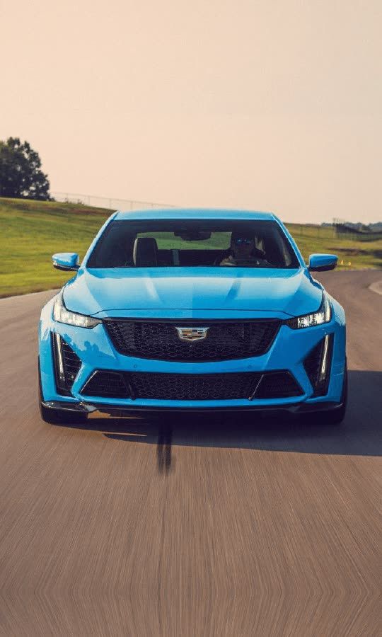 Cadillac CT5 .. السيارة الصاروخ 🚀